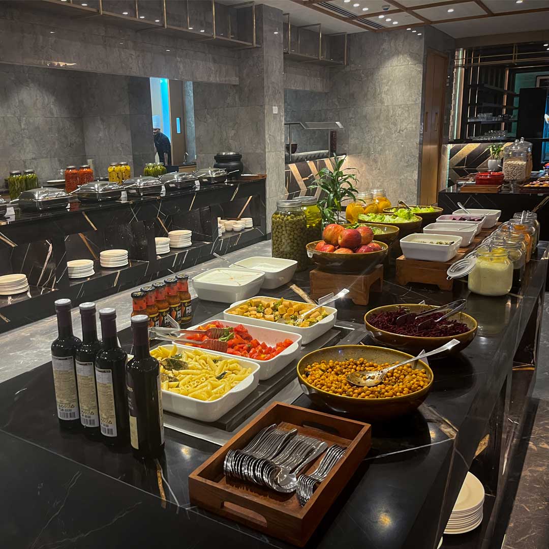 Lounge Service