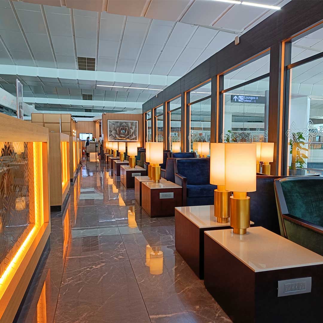 Lounge Service